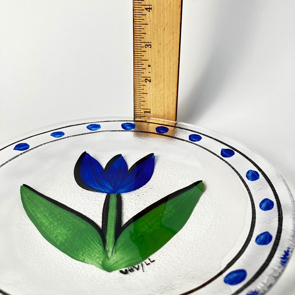 Kosta Boda Tulipa 7.5" Glass Hand Painted Tulip Salad Plates Ulrica Hydman UHV - Picture 2 of 12